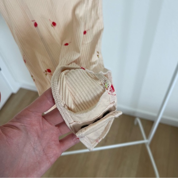 Urban outfitters out from under bodysuit floral - Picture 4 of 5